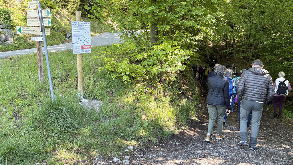 Inauguration sentier Mère-Eau et blocs escalade Plateau d'Assy Passy