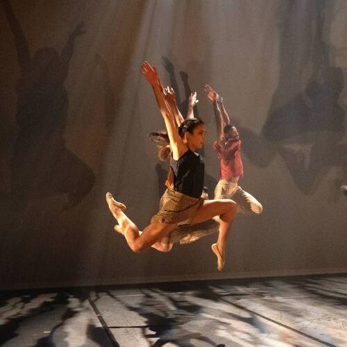 L’Ombre de l’âme : Cie Julio Arozarena Parvis des Fiz Passy