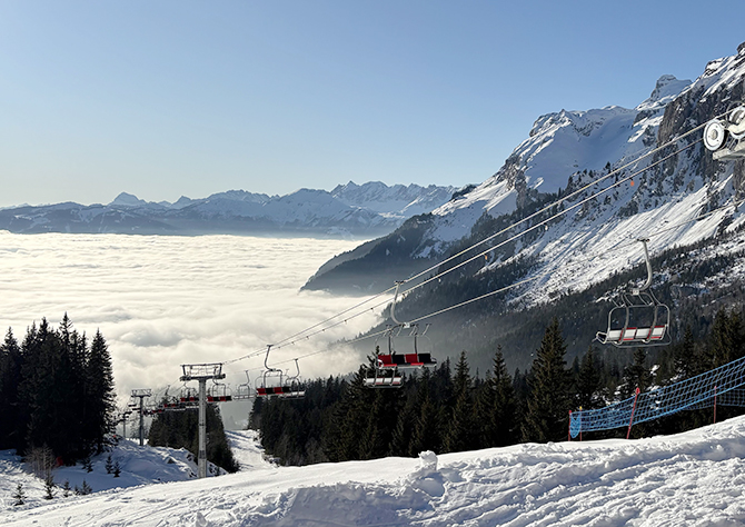 Station Passy Plaine-Joux, hiver comme été, télésiège